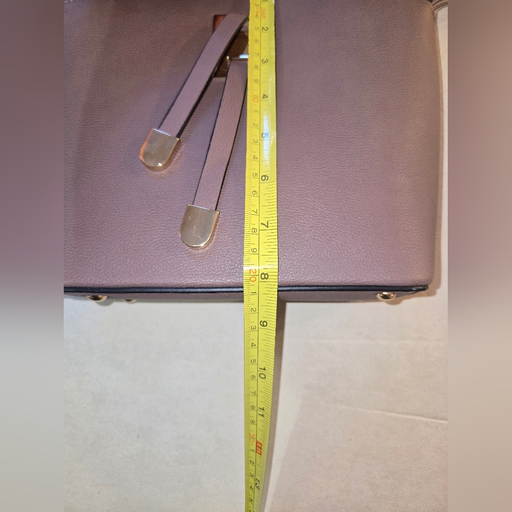 Dusty lavender Crossbody Bag with Gold Accent - Women - Picture 12 of 12
